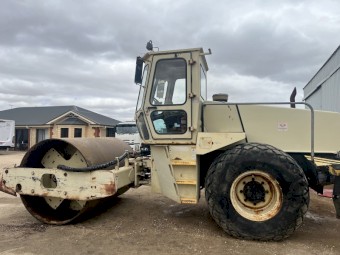 Ingersoll Rand Vibrating Roller 1999