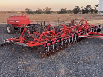 Horwood Bagshaw 40ft Scaribar and 6000lt Aircart