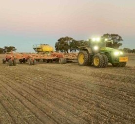 Bourgault 60ft Parrallelogram Bar & 1910 Jd Cart