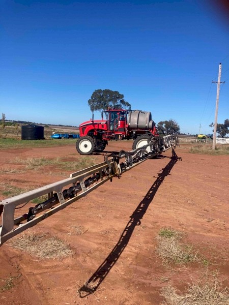 Apache AS 1020 SP Boom Spray