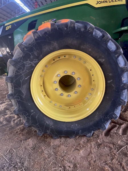 WANTED Tyre & Rim - 480/70-R34