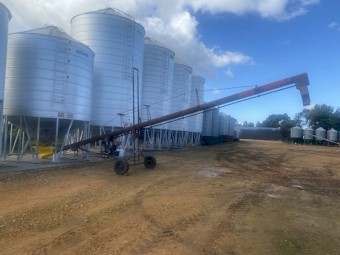 Vennings 9” x 43.6 ft auger 