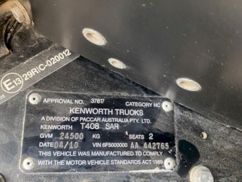 2010 Sar Kenworth quad dog 