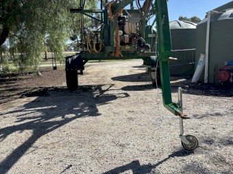 Goldacres Windrow Boom Spray