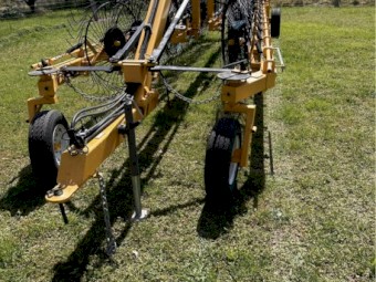v rake 9 aside demo Elsworth 