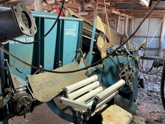 Shear Ezy.   Peak Hill  