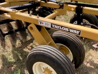 Taylor Way 351 Series 24 Disc Plough with Roller Baskets