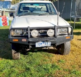 1991 SR5 2.8L Toyota Hilux