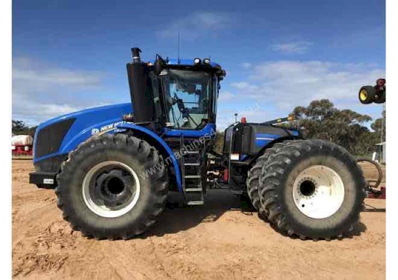 WANTED New Holland Or Case IH 4WD Tractor
