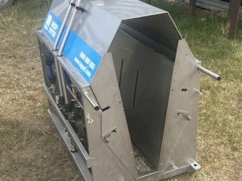 Te Pari Automatic Saxon Sheep Jetter