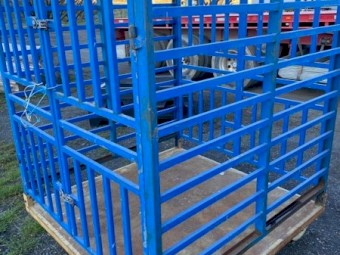 Cage with Wheels and Lifting Point