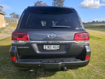 2020 Toyota Landcruiser Sahara 200 Series Wagon