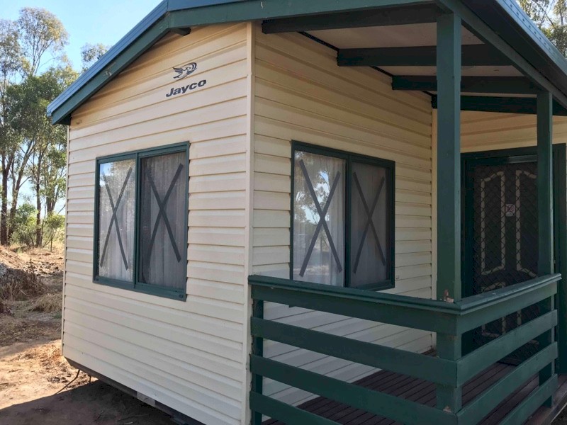 2 Bedroom Jayco Cabin For Sale ready to load up