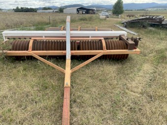 Seeder Cambridge Roller