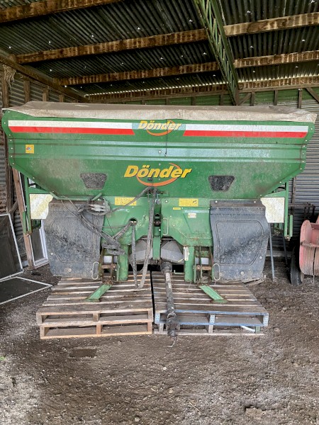 Donder 4000 spreader