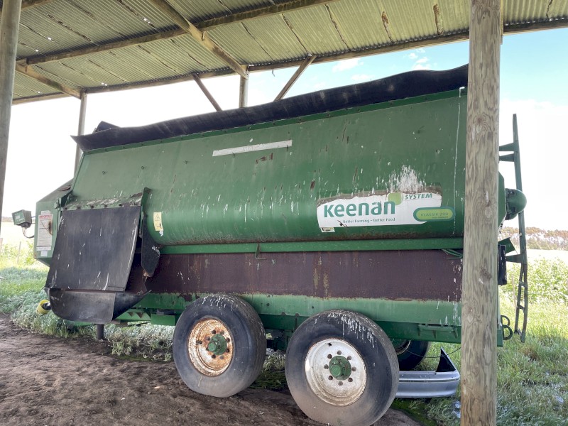 Keenan Klassik 200 Mixer Wagon