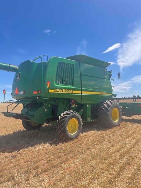 John Deere 9750STS Header with Front & Trailer