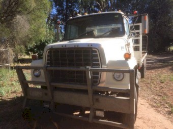 Ford LN8000 Truck