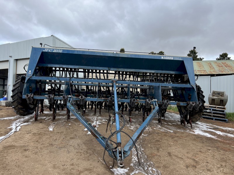 JPC 2000 Agrodrill