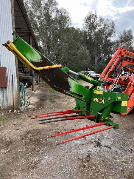 McHale Bale Slicer/cutter