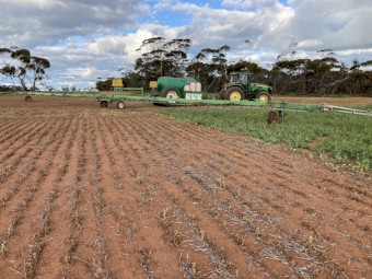 2007 6000lt Goldacres 36m Trailed Boom Sprayer