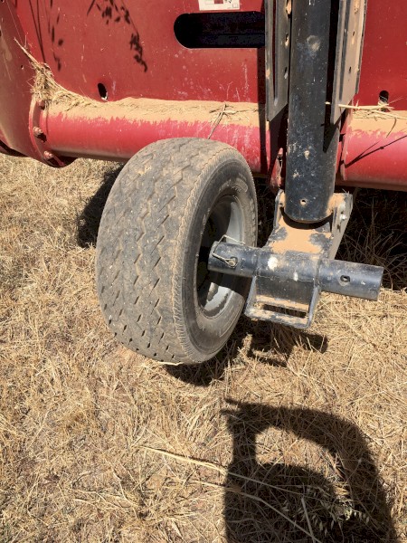 WANTED Case IH 3152 Header Front Gauge Wheels