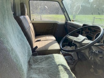 1984 Mazda T3000 tipper