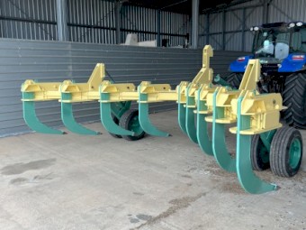 Ausquip Subsoiler Ripper 9 tyne