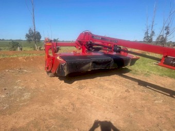 2017 DC133 Mower Conditioner