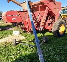 Massey Ferguson 587 seed cleaner