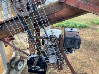 Used Vennings 41’ x 7” Auger