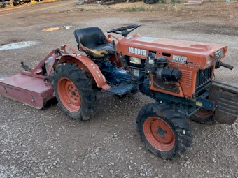 Kubota B6100 Tractor with Jarrett Slasher