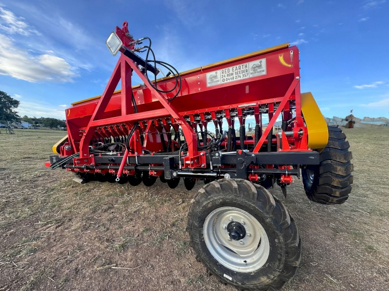 24 Row Broadacre Double Disc Seeder