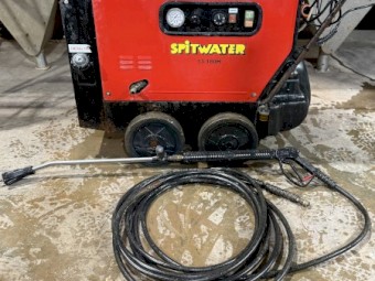 Spitwater 13-180H pressure washer