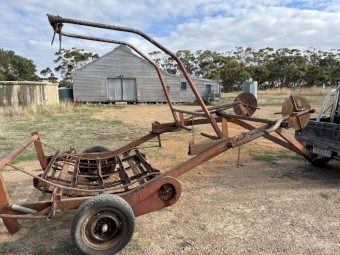 Stephens Round Bale Feeder