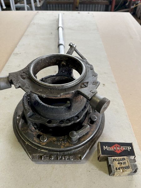 Millerchip Pipe Threader