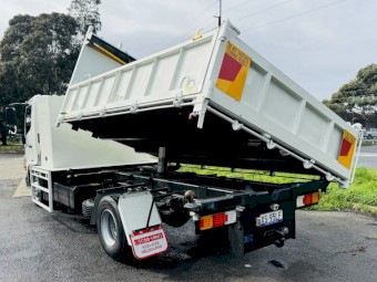 HINO FC 500! 2016! 3WAY TIPPER! ROADWORTHY DONE!