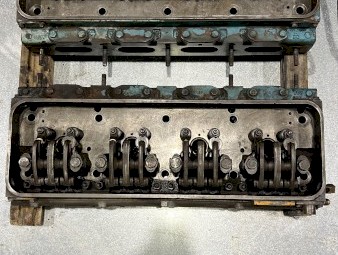 Detroit Diesel 8V71 Heads