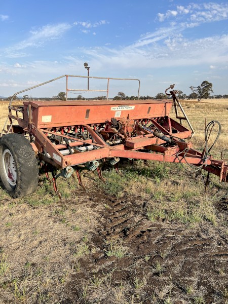 A 6-2 international, combine direct drill