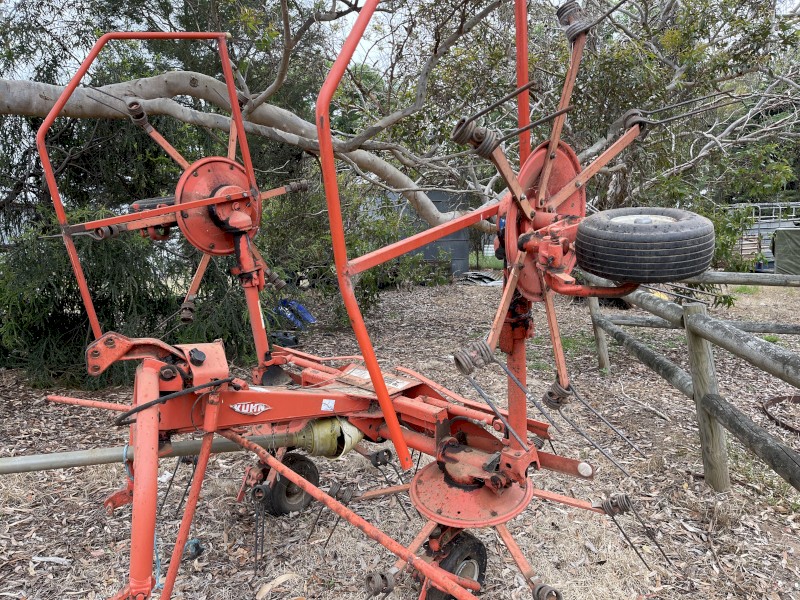 Kuhn GF 5001MH. Digidrive. Tedder rake.