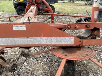 Kuhn GF 5001MH. Digidrive. Tedder rake.