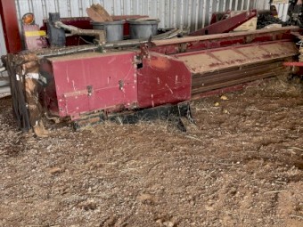 R85 Macdon 16ft write off