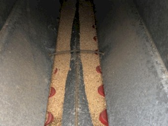 bromar 24 bag sheep feeder 