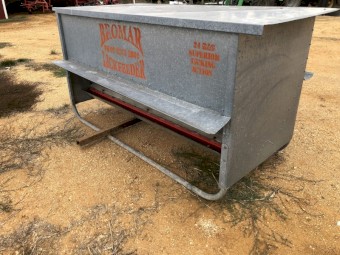 bromar 24 bag sheep feeder 