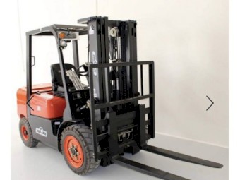 WANTED 2.5t Diesel Forklift