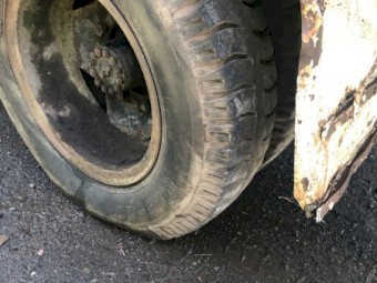 1973 Bedford Tray Truck