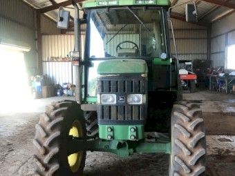 John Deere 6200 Tractor