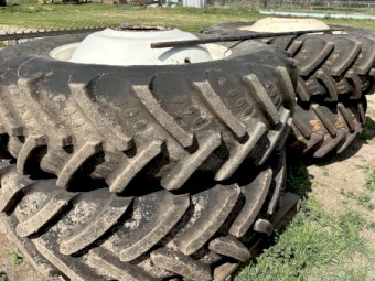 Set of Duals off NH CR header, suit flagship CASE IH