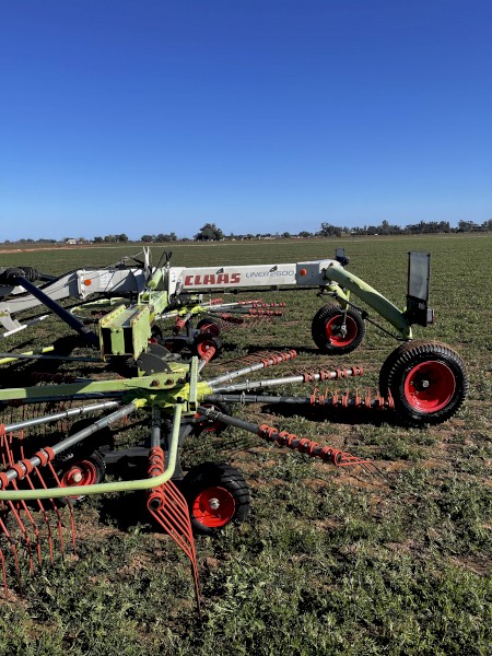 Class Liner 2600 Twin Rotor Rake
