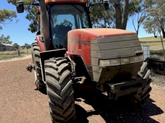 Case IH MX220 Tractor